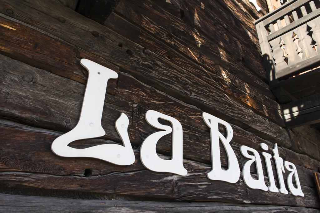 La 3*