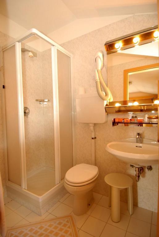 Hotel La 3*